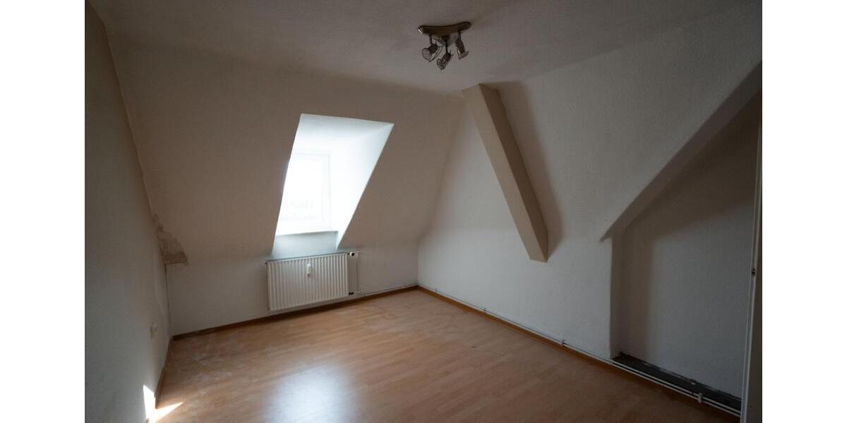 Dachgeschoßwohnung Hannover Mitte - 4 Zimmer, 113 m&sup2;, 267.000&euro; | Angebot:27450624
