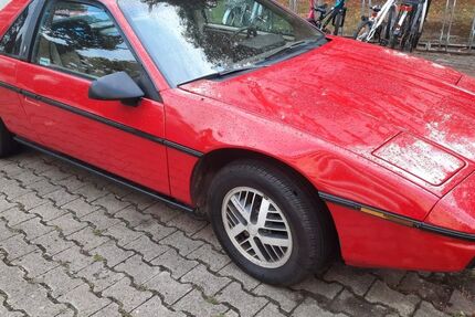 Pontiac Fiero 47.600 km 4.900 &euro; Barsinghausen 30890