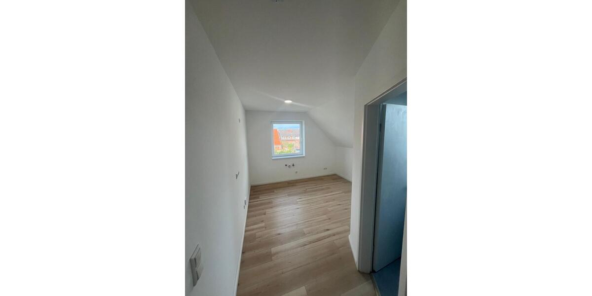 Maisonettenwohnung Gehrden - 4 Zimmer, 175 m&sup2;, 1.392&euro; | Angebot:25921420