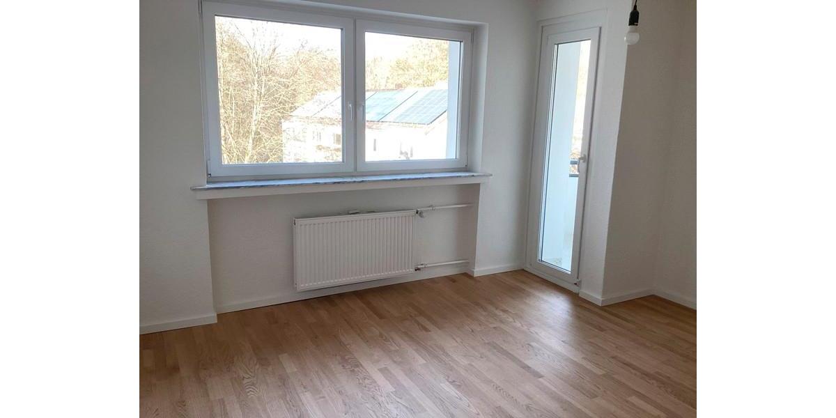 Etagenwohnung Hannover Herrenhausen-Stöcken - 4 Zimmer, 85 m&sup2;, 955&euro; | Angebot:25882028