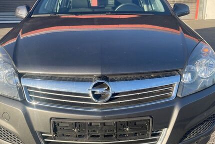 Opel Astra 117.900 km 4.299 &euro; Hannover 30629