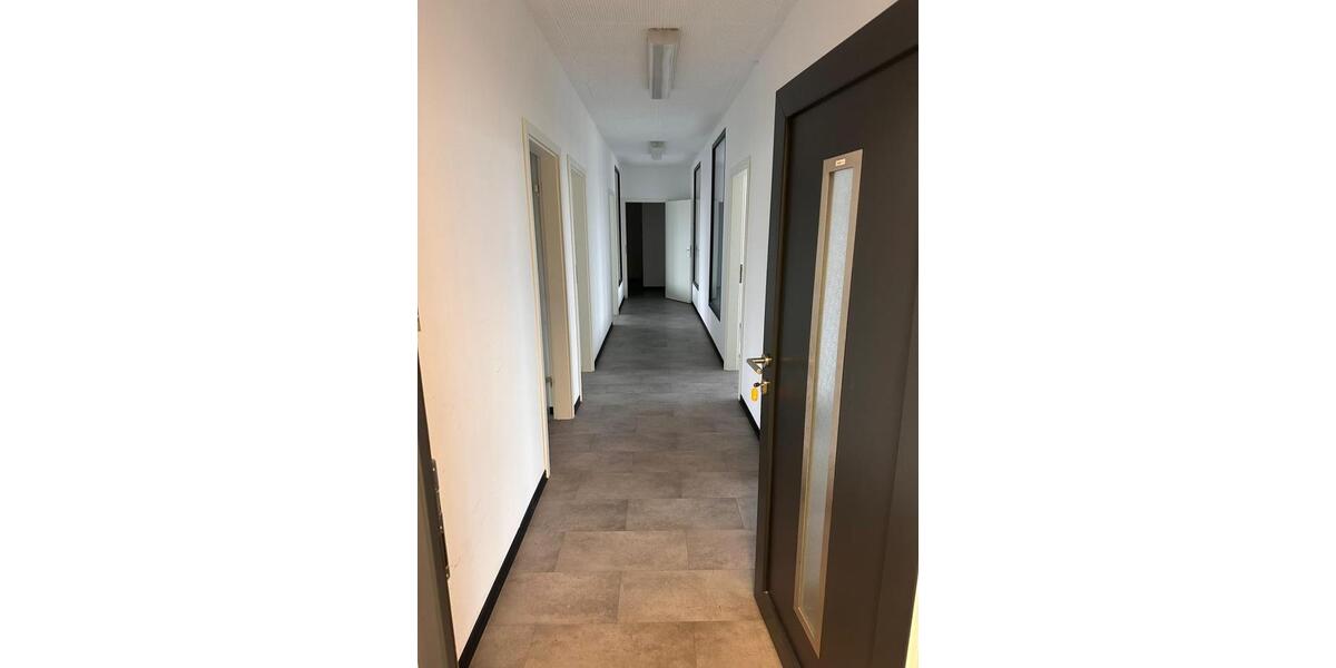 Gewerbeobjekt Langenhagen Brink - 585&euro; | Angebot:26463297