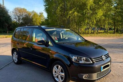 VW Touran 74.900 km 10.500 &euro; Barsinghausen 30890