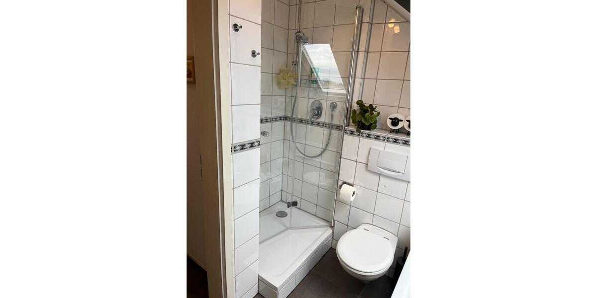 Dachgeschoßwohnung Hemmingen - 3 Zimmer, 74 m&sup2;, 309.000&euro; | Angebot:27499944