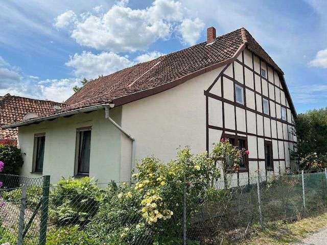 Einfamilienhaus Barsinghausen-Landringhausen Landringhausen - 11 Zimmer, 203 m&sup2;, 229.000&euro; | Angebot:17103234