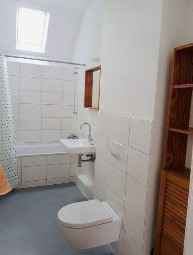 Etagenwohnung Hannover List - 3 Zimmer, 84 m&sup2;, 1.300&euro; | Angebot:25837677