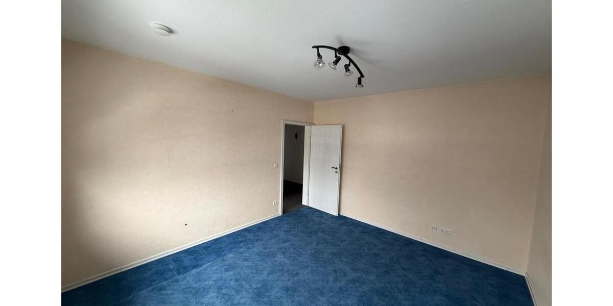 Etagenwohnung Garbsen Berenbostel - 7 Zimmer, 230 m&sup2;, 2.300&euro; | Angebot:25782516