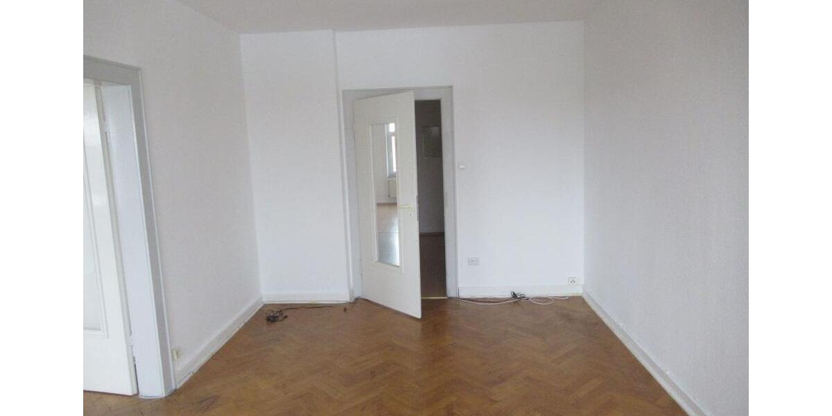 Etagenwohnung Hannover Vahrenwald-List - 3.5 Zimmer, 91 m&sup2;, 910&euro; | Angebot:25978201