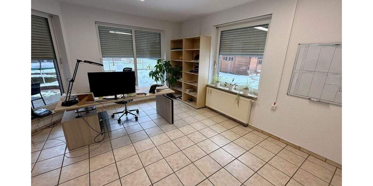 Mehrfamilienhaus, Wohnhaus Neustadt am Rübenberge Suttorf - 7 Zimmer, 180 m&sup2;, 430.000&euro; | Angebot:25699580