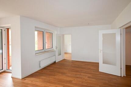 Wohnung Hannover Ahlem-Badenstedt-Davenstedt - 3 Zimmer, 86 m&sup2;, 1.105&euro; | Angebot:25960961