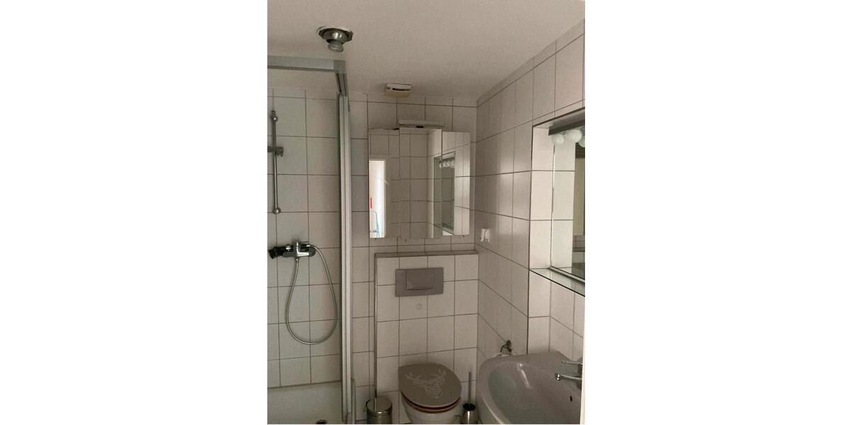 Etagenwohnung Hannover - 3 Zimmer, 74 m&sup2;, 1.100&euro; | Angebot:25475532