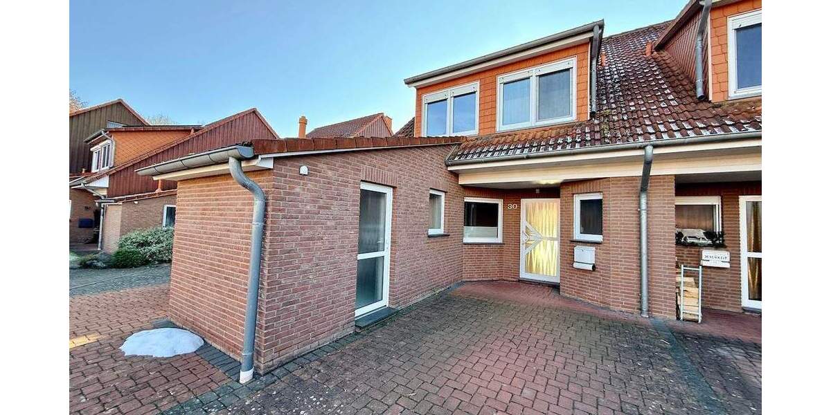 Reihenmittelhaus Neustadt am Rübenberge Neustadt - 5 Zimmer, 144 m&sup2;, 419.000&euro; | Angebot:25732800