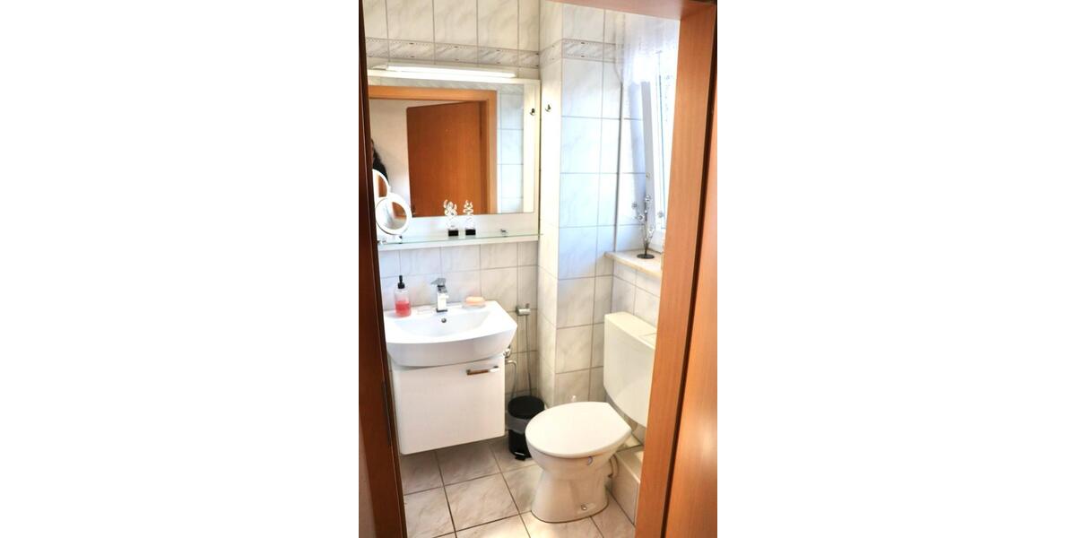 Reihenhaus Laatzen - 7 Zimmer, 193 m&sup2;, 595.000&euro; | Angebot:24654957