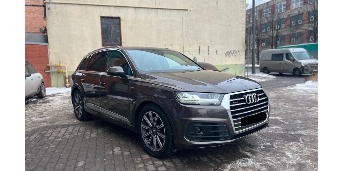 Audi Q7 199.999 km 23.999 &euro; Garbsen 30823