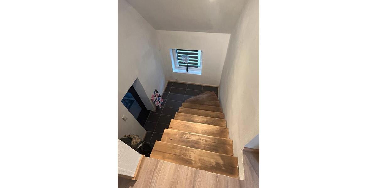 Einfamilienhaus Lauenau - 5 Zimmer, 200 m&sup2;, 1.400&euro; | Angebot:26422532