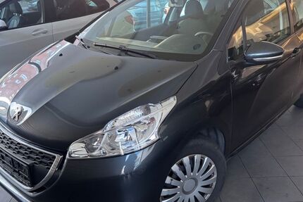 Peugeot 208 132.500 km 4.490 &euro; Laatzen 30880