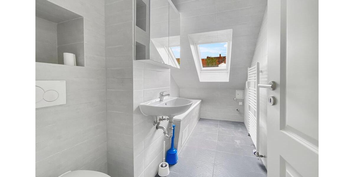 Dachgeschoßwohnung Hannover Ahlem-Badenstedt-Davenstedt - 3 Zimmer, 55 m&sup2;, 145.000&euro; | Angebot:25257098