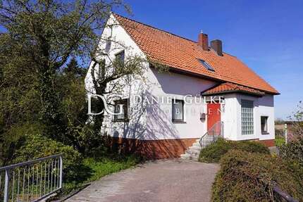 Haus Sehnde - 7 Zimmer, 187 m&sup2;, 392.000&euro; | Angebot:26326136