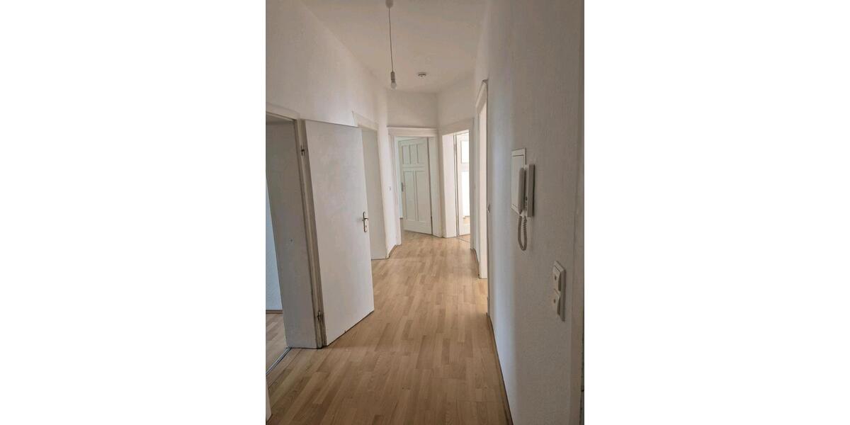 Etagenwohnung Hannover Vahrenwald-List - 4 Zimmer, 95 m&sup2;, 380.000&euro; | Angebot:26869482