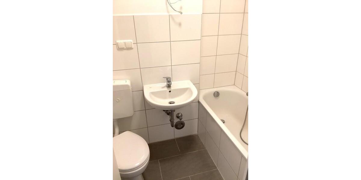 Etagenwohnung Garbsen - 3 Zimmer, 70 m&sup2;, 613&euro; | Angebot:23677875