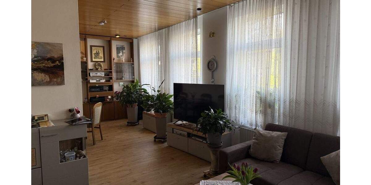 Mehrfamilienhaus, Wohnhaus Sehnde - 8 Zimmer, 185 m&sup2;, 670.000&euro; | Angebot:25770681