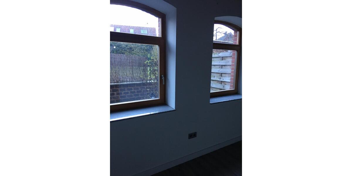 Doppelhaushälfte Gehrden - 2 Zimmer, 160 m&sup2;, 1.300&euro; | Angebot:25563793