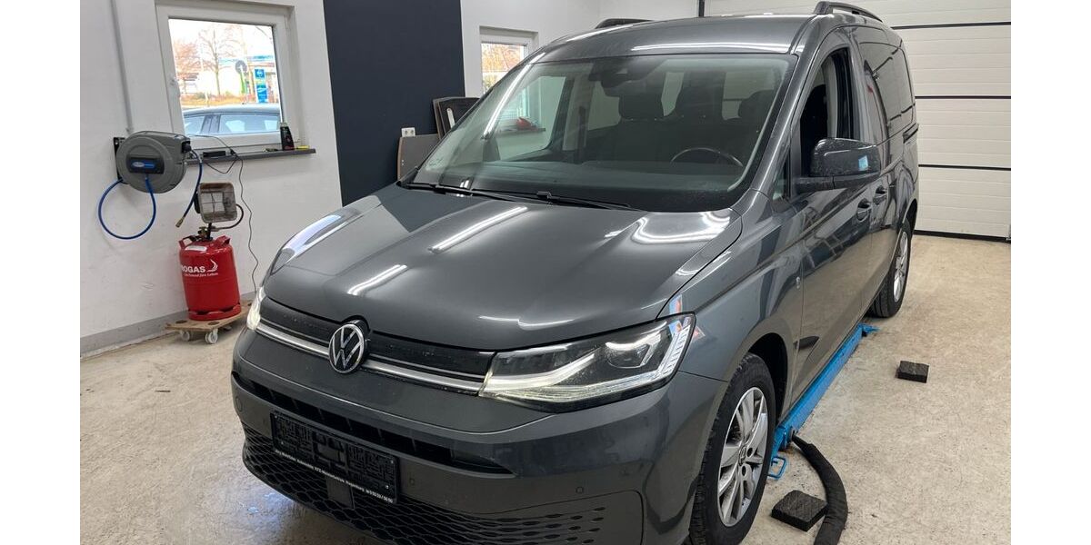 VW Caddy 124.500 km 22.990 &euro; Wunstorf 31515