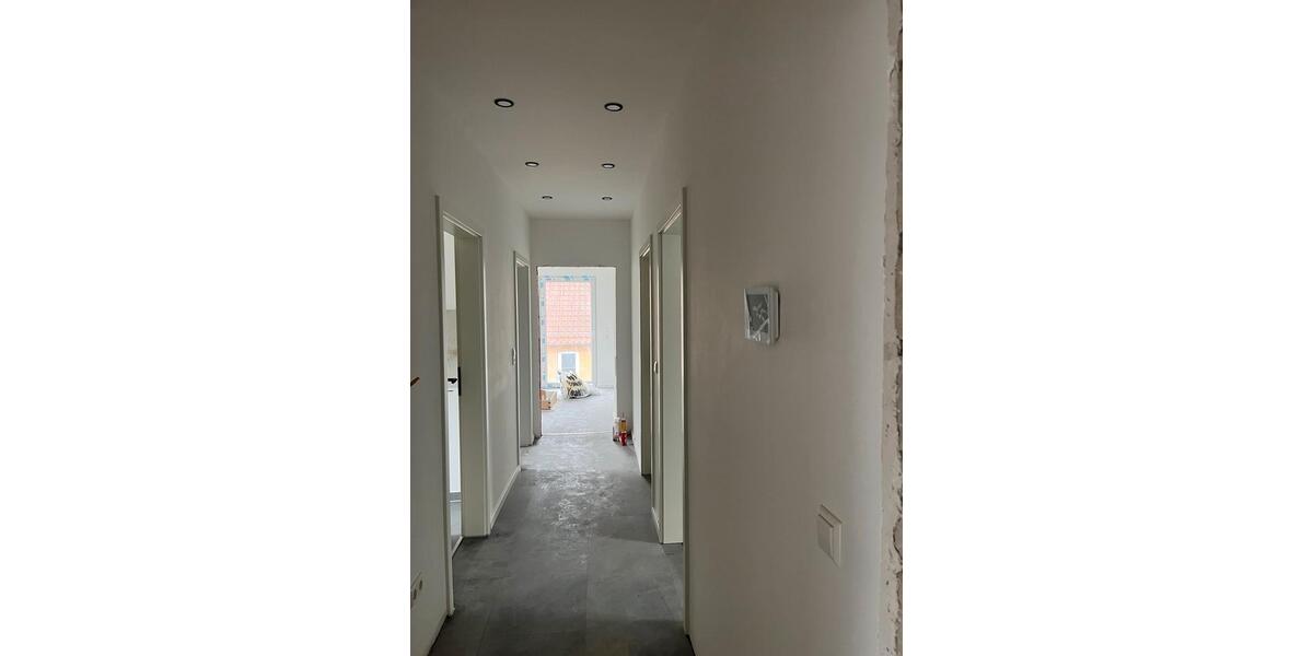 Dachgeschoßwohnung Langenhagen Engelbostel - 3 Zimmer, 80 m&sup2;, 1.200&euro; | Angebot:26358232