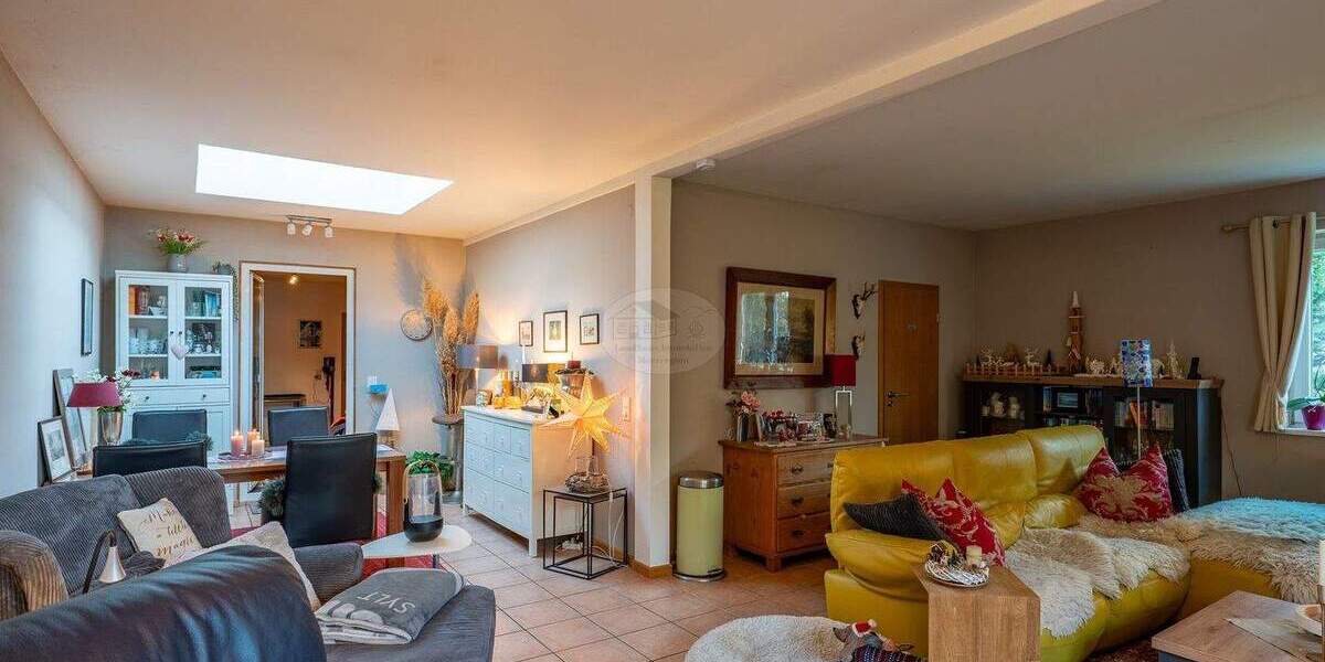 Mehrfamilienhaus, Wohnhaus Husum - 6 Zimmer, 231 m&sup2;, 444.900&euro; | Angebot:25661782