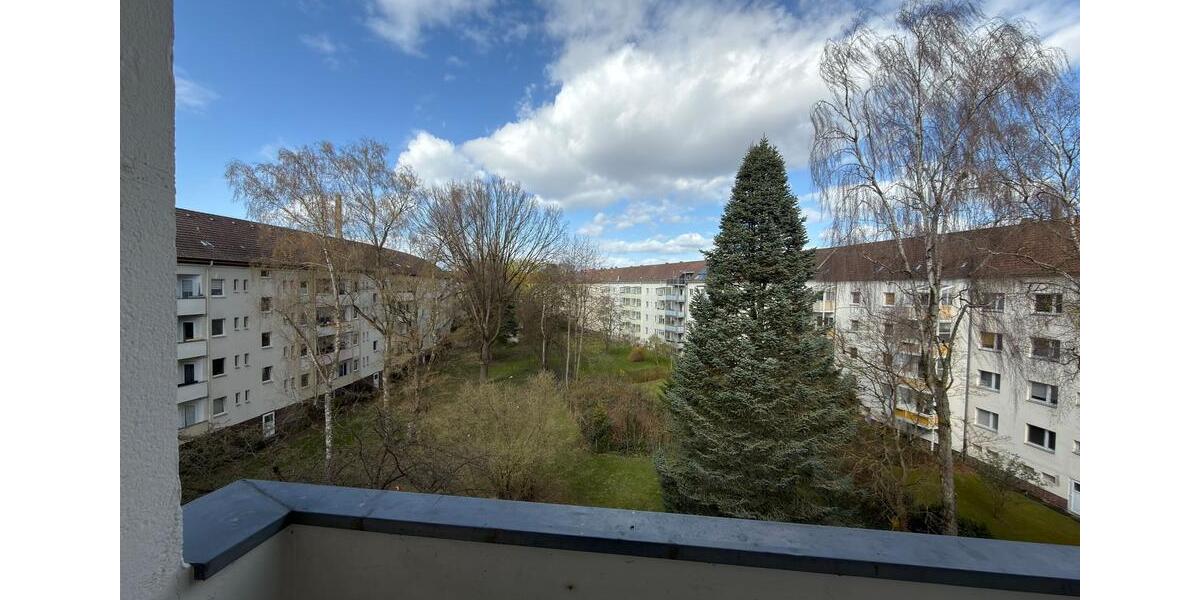 Etagenwohnung Hannover Herrenhausen-Stöcken - 3 Zimmer, 65 m&sup2;, 795&euro; | Angebot:25916452