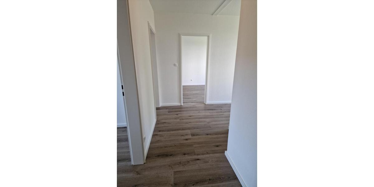 Hochparterre Isernhagen - 3 Zimmer, 72 m&sup2;, 269.000&euro; | Angebot:25942047