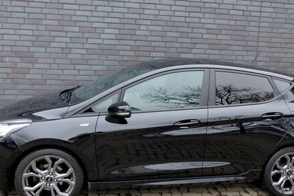 Ford Fiesta 71.000 km 13.500 &euro; Hannover 30179
