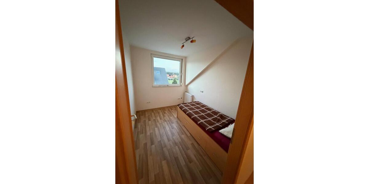 Dachgeschoßwohnung Neustadt am Rübenberge - 4 Zimmer, 96 m&sup2;, 197.000&euro; | Angebot:25232976