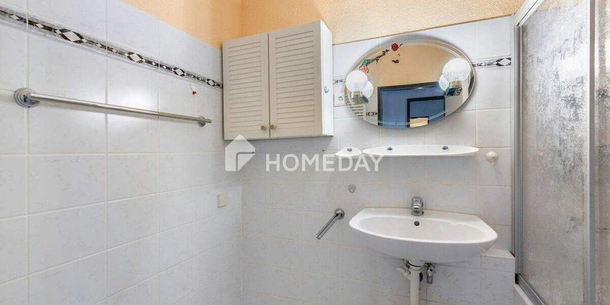 Etagenwohnung Neustadt Am Rübenberge Neustadt - 3 Zimmer, 83 m&sup2;, 210.000&euro; | Angebot:25737632