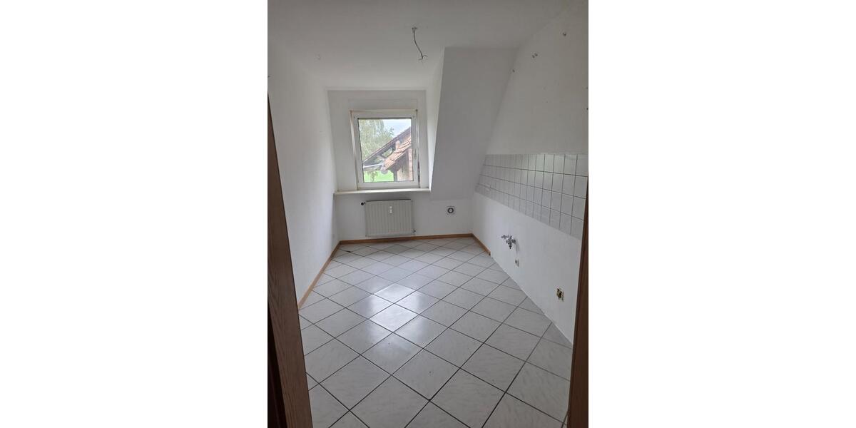 Dachgeschoßwohnung Neustadt am Rübenberge - 3 Zimmer, 80 m&sup2;, 650&euro; | Angebot:25861477