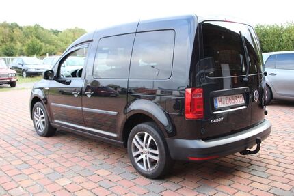VW Caddy 126.200 km 13.750 &euro; Lehrte-Ahlten (5min vom BAB-Kreuz A2/A7) 31275