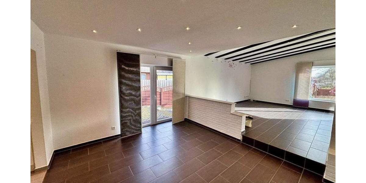 Einfamilienhaus Wedemark Bissendorf - 6 Zimmer, 252 m&sup2;, 549.000&euro; | Angebot:25672946