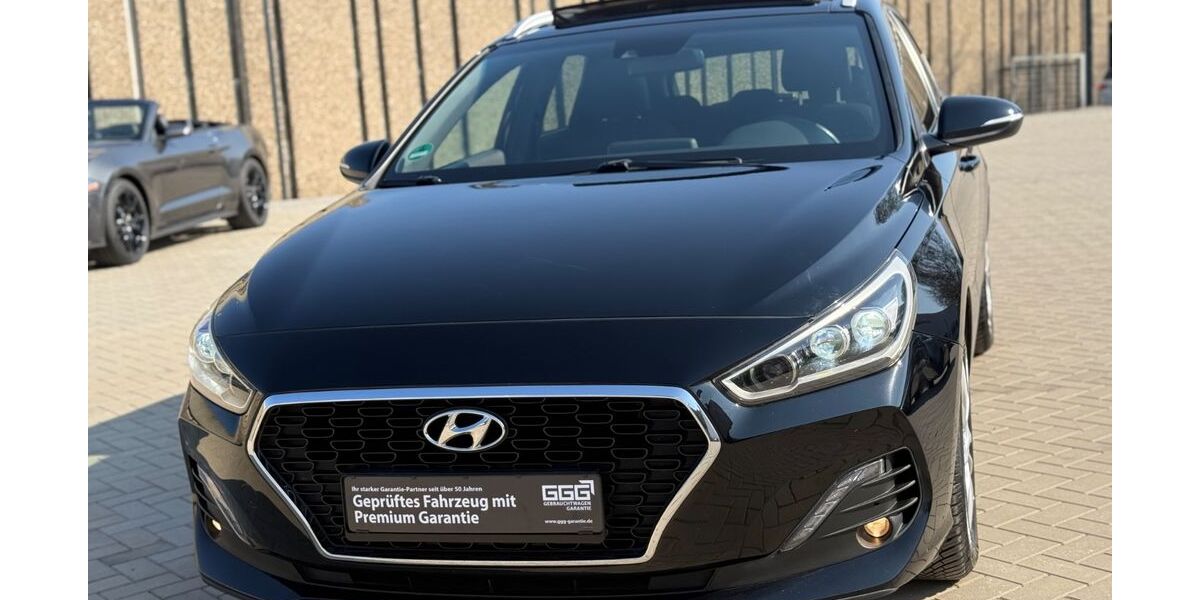 Hyundai i30 134.000 km 11.990 &euro; Garbsen 30827