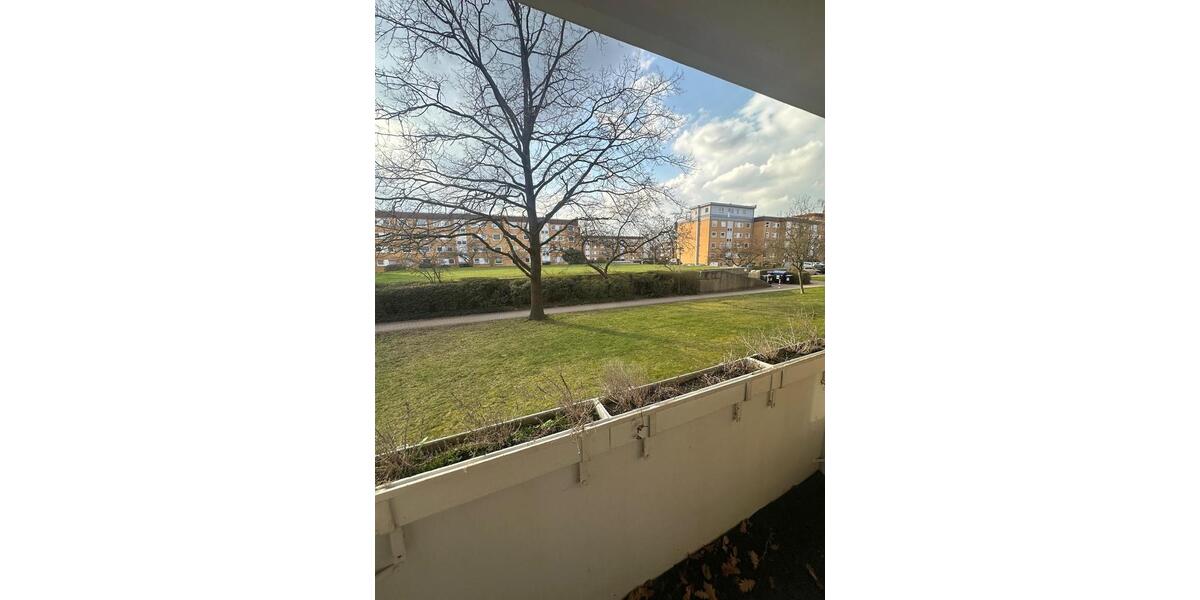 Erdgeschoßwohnung Hannover Vahrenwald-List - 3.5 Zimmer, 86 m&sup2;, 1.050&euro; | Angebot:25782503