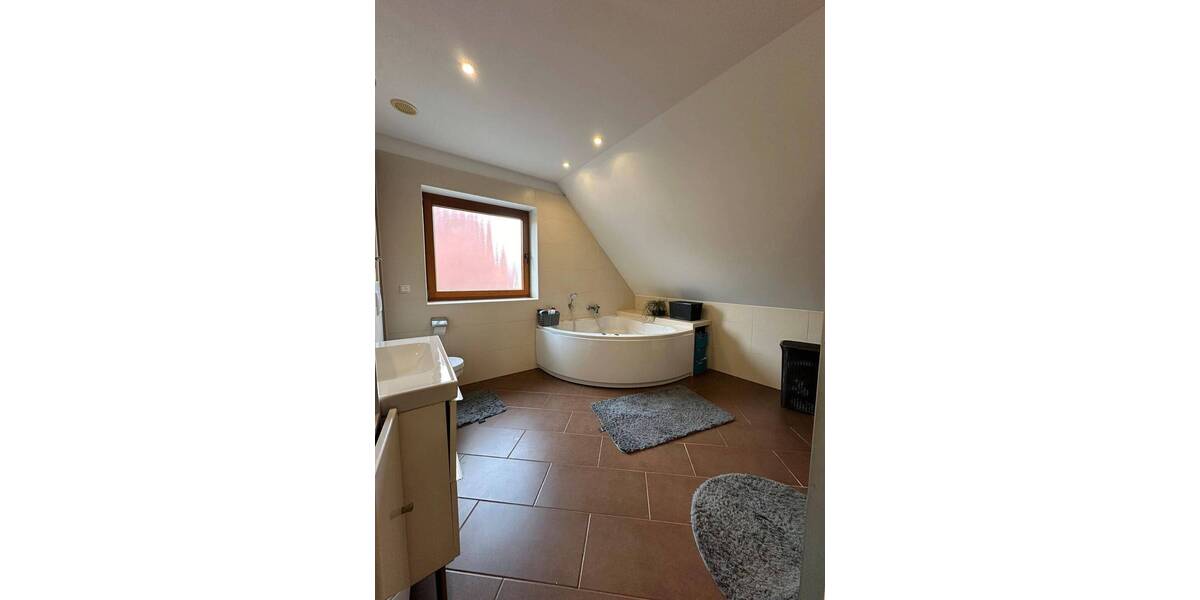 Einfamilienhaus Springe - 4 Zimmer, 130 m&sup2;, 539.000&euro; | Angebot:25671346