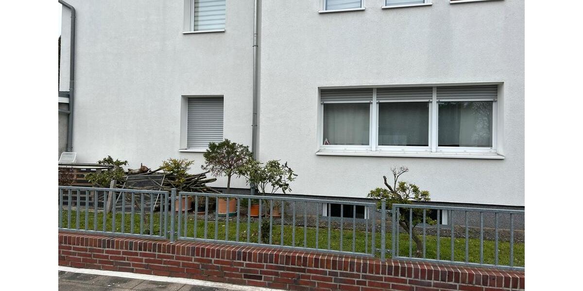 Erdgeschoßwohnung Lehrte - 5 Zimmer, 138 m&sup2;, 1.500&euro; | Angebot:25988553