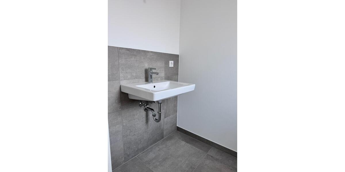 Maisonettenwohnung Wunstorf - 5 Zimmer, 141 m&sup2;, 2.200&euro; | Angebot:25960055