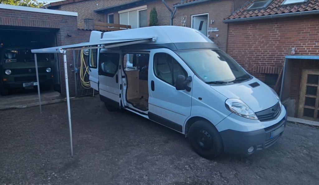 Opel Vivaro 113.630 km 16.000 &euro; Bad Münder 31848