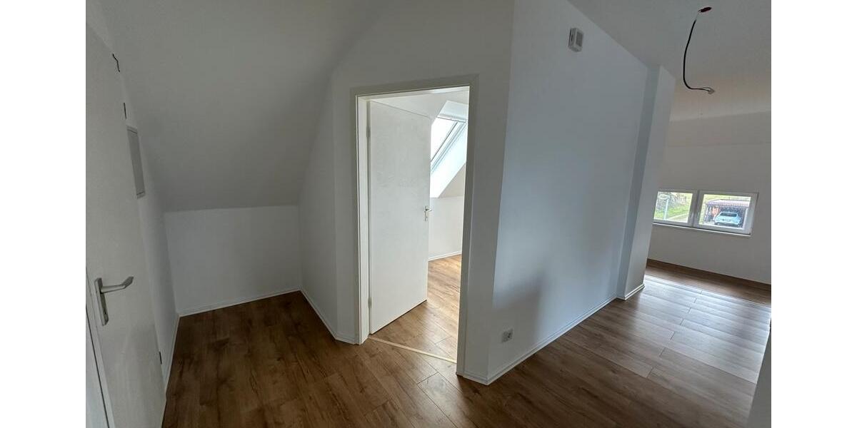 Dachgeschoßwohnung Garbsen Ortschaft Horst - 3 Zimmer, 66 m&sup2;, 875&euro; | Angebot:25972257