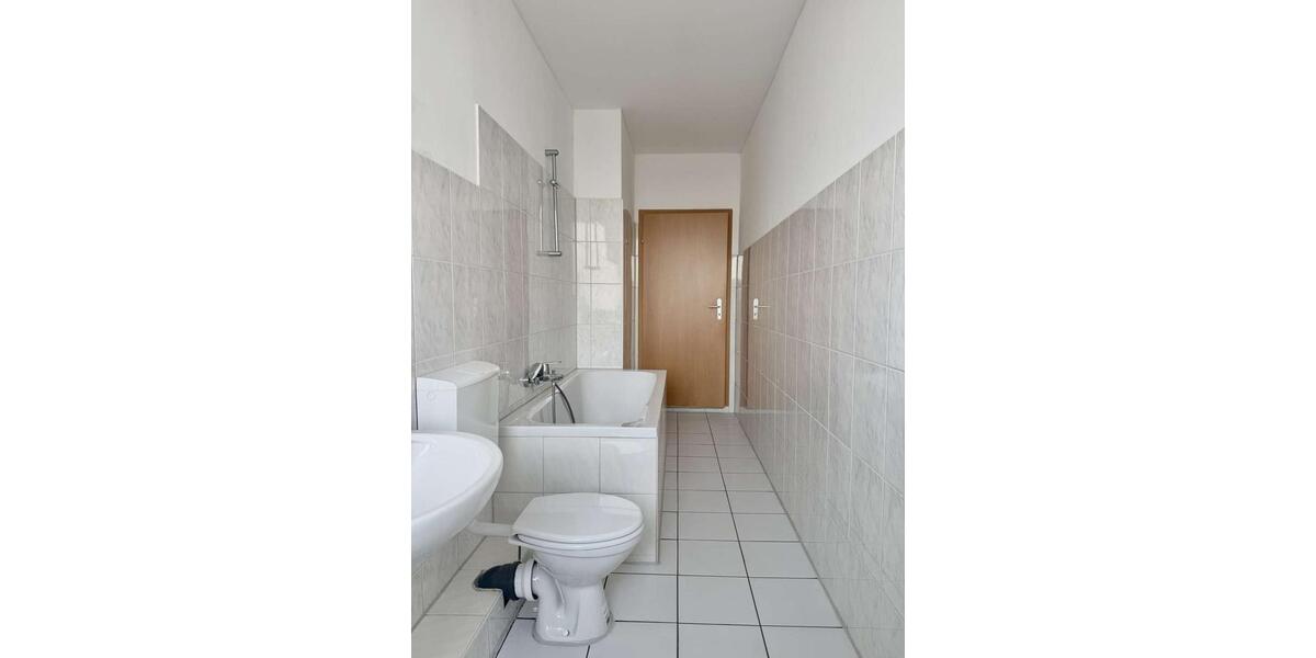 Etagenwohnung Hannover Linden-Limmer - 3 Zimmer, 101 m&sup2;, 1.123&euro; | Angebot:25499928