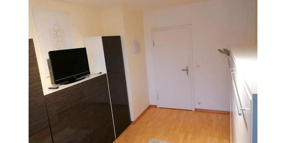 Etagenwohnung Pattensen - 3 Zimmer, 80 m&sup2;, 1.300&euro; | Angebot:25165140
