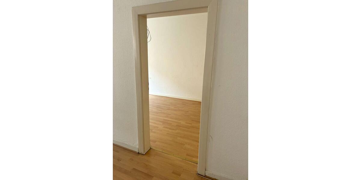 Etagenwohnung Hannover Bult - 2 Zimmer, 68 m&sup2;, 700&euro; | Angebot:23849054