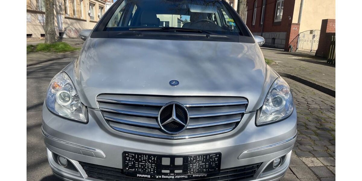 Mercedes-Benz B 200 142.980 km 5.999 &euro; Hannover 30629