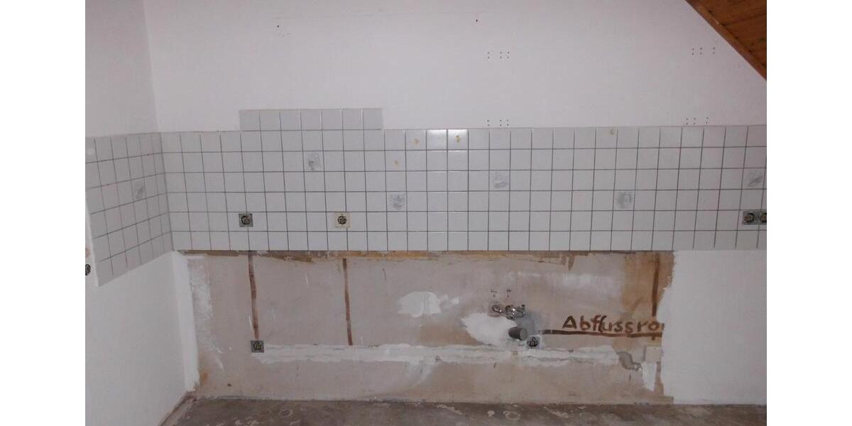 Dachgeschoßwohnung Rodenberg - 3 Zimmer, 80 m&sup2;, 500&euro; | Angebot:25613332