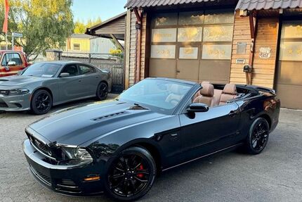 Ford Mustang 84.900 km 27.900 &euro; Isernhagen 30916